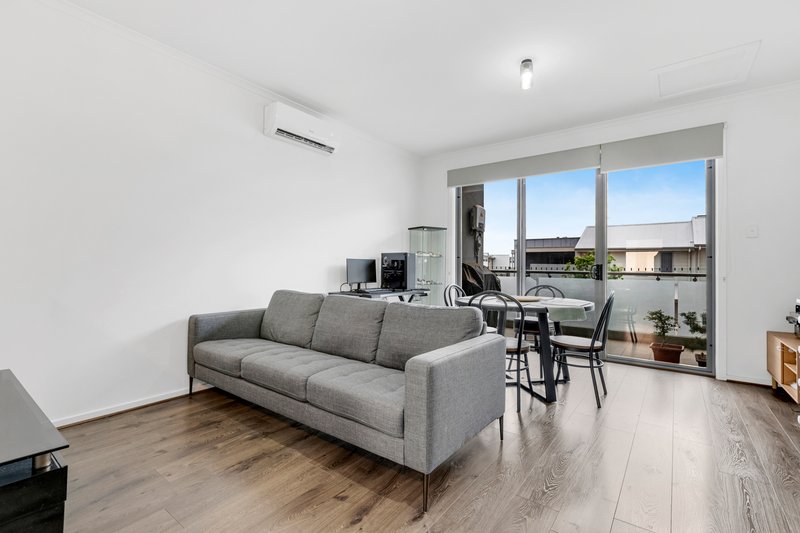 Photo - 19 Ormond Avenue, Munno Para SA 5115 - Image 7