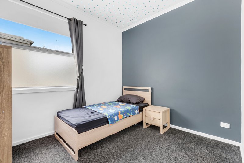 Photo - 19 Ormond Avenue, Munno Para SA 5115 - Image 14