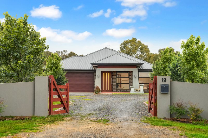 Photo - 19 Ormsby Road, Kudla SA 5115 - Image 6