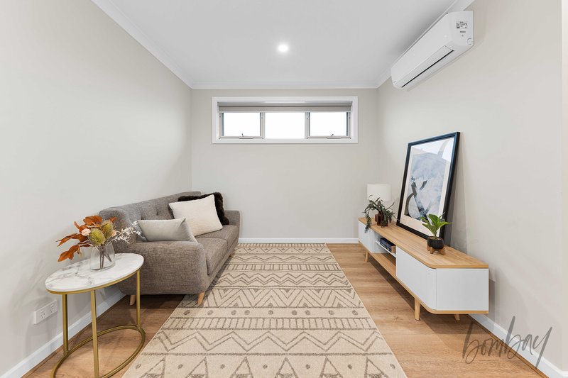 Photo - 19 Oxbow Street, Mickleham VIC 3064 - Image 13