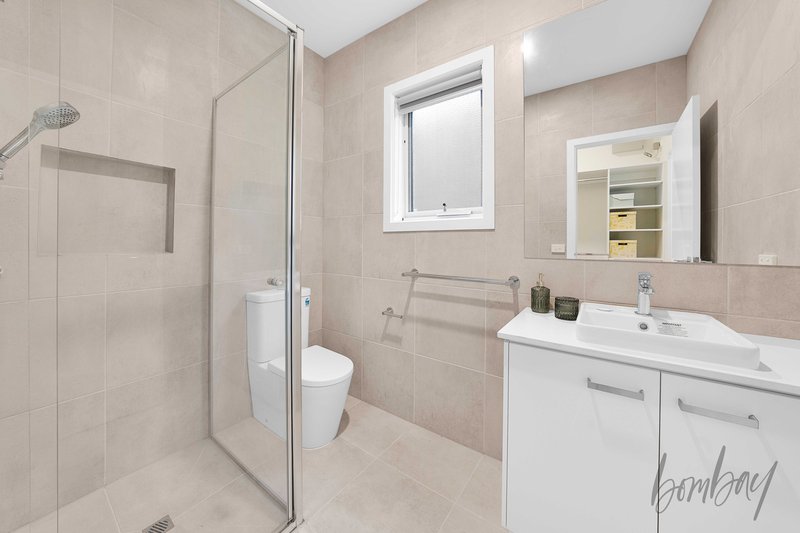 Photo - 19 Oxbow Street, Mickleham VIC 3064 - Image 20