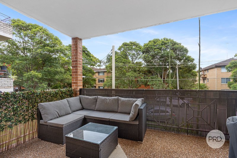 Photo - 1/9 Oxford Street, Mortdale NSW 2223 - Image 5