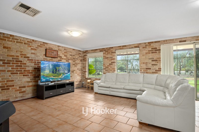 Photo - 19 Padbury Road, Dardanup West WA 6236 - Image 8