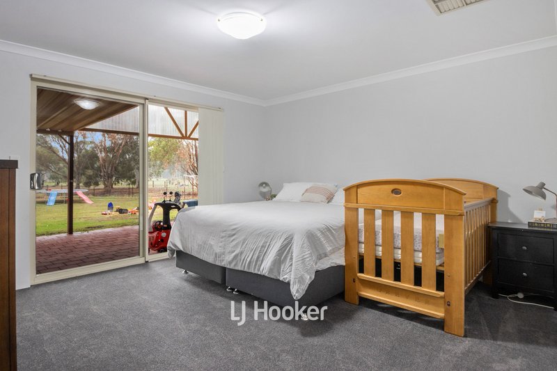 Photo - 19 Padbury Road, Dardanup West WA 6236 - Image 15