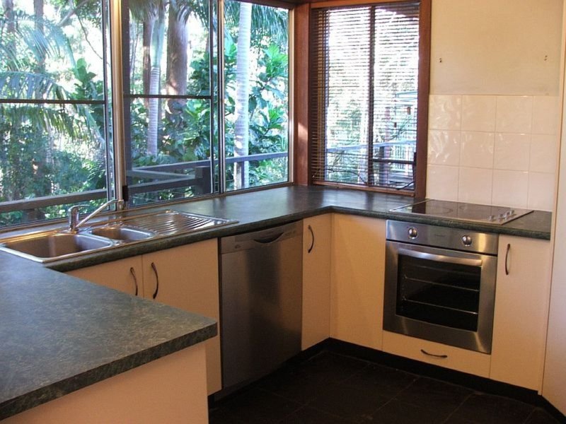 Photo - 19 Palana Court, Buderim QLD 4556 - Image 3