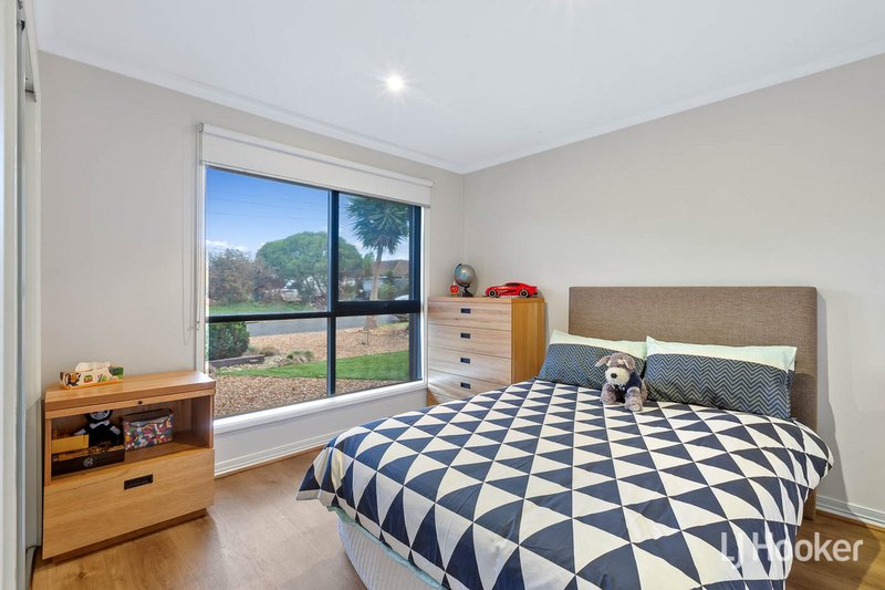 Photo - 19 Palmer Court, Hoppers Crossing VIC 3029 - Image 5