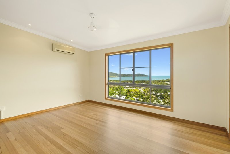 Photo - 19 Panoramic Court, Cannonvale QLD 4802 - Image 9