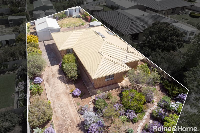 19 Parker Avenue, Strathalbyn SA 5255