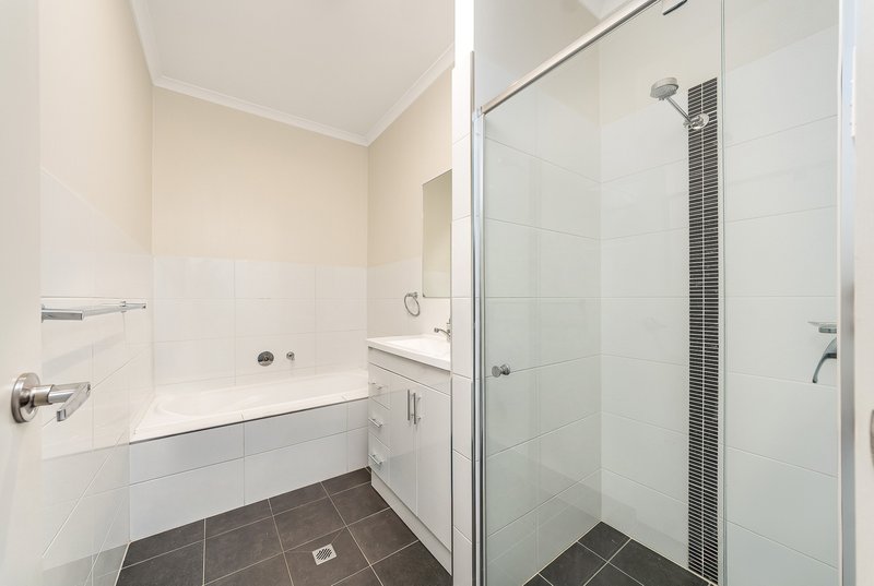 Photo - 19 Parkindula Drive, Mount Barker SA 5251 - Image 9