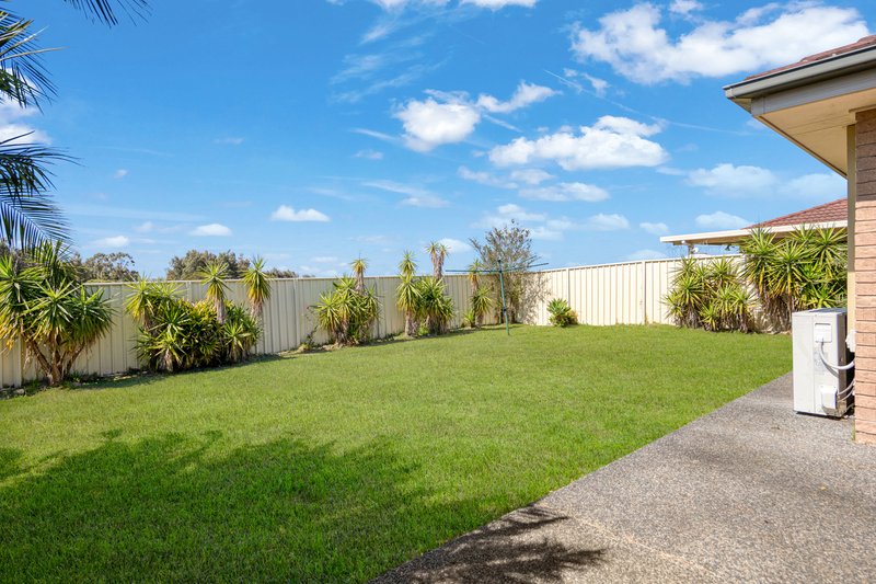 Photo - 19 Parkside Crescent, Thornton NSW 2322 - Image 13