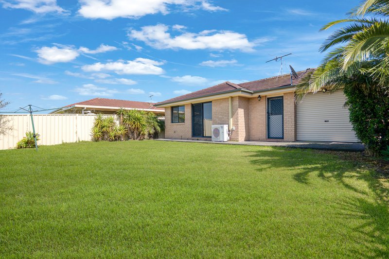 Photo - 19 Parkside Crescent, Thornton NSW 2322 - Image 15