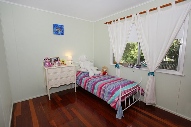 Photo - 19 Parle Crescent, Buderim QLD 4556 - Image 11