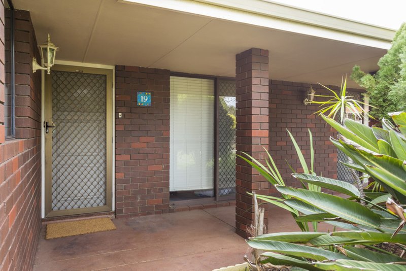 19 Passey Place, Kardinya WA 6163