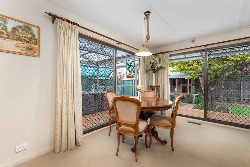 Photo - 19 Patterson Avenue, Hoppers Crossing VIC 3029 - Image 10