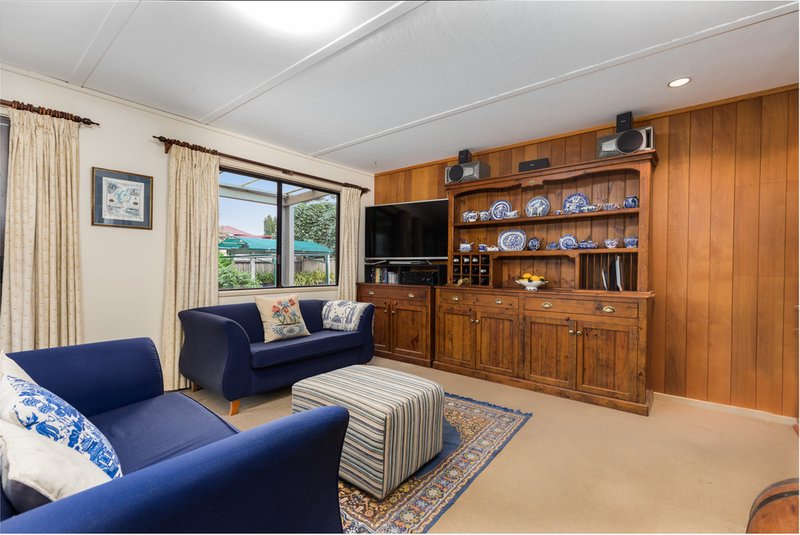 Photo - 19 Patterson Avenue, Hoppers Crossing VIC 3029 - Image 11