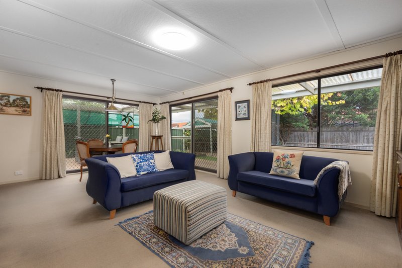 Photo - 19 Patterson Avenue, Hoppers Crossing VIC 3029 - Image 12