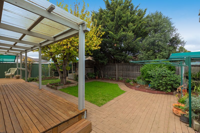 Photo - 19 Patterson Avenue, Hoppers Crossing VIC 3029 - Image 16