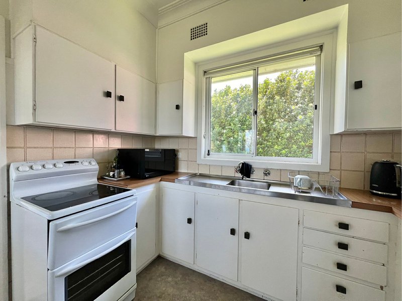 Photo - 19 Pearce Avenue, Belmont NSW 2280 - Image 6