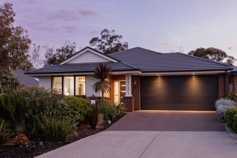 19 Peninsula View, Cowes VIC 3922