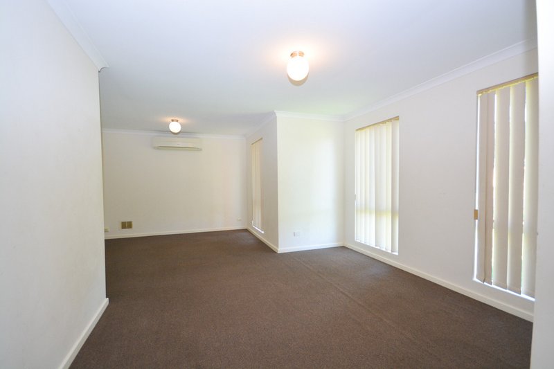 Photo - 19 Pennington Gardens, Erskine WA 6210 - Image 2