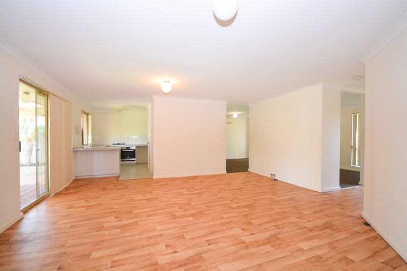 Photo - 19 Pennington Gardens, Erskine WA 6210 - Image 3