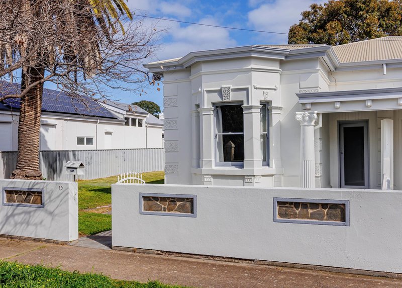 Photo - 19 Penny Street, Semaphore SA 5019 - Image 1