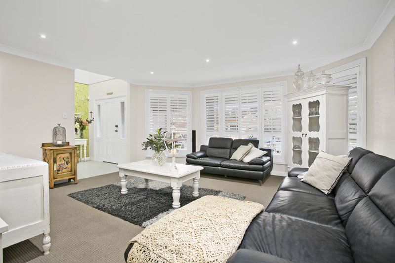 Photo - 19 Pennybright Place, Kellyville NSW 2155 - Image 4