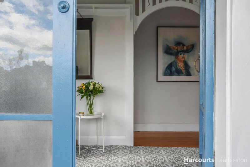 Photo - 19 Penquite Road, Newstead TAS 7250 - Image 3