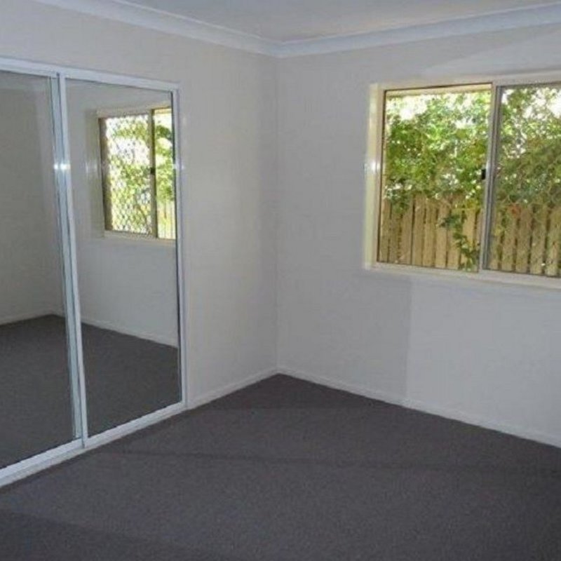 Photo - 19 Percy Street, Redcliffe QLD 4020 - Image 4