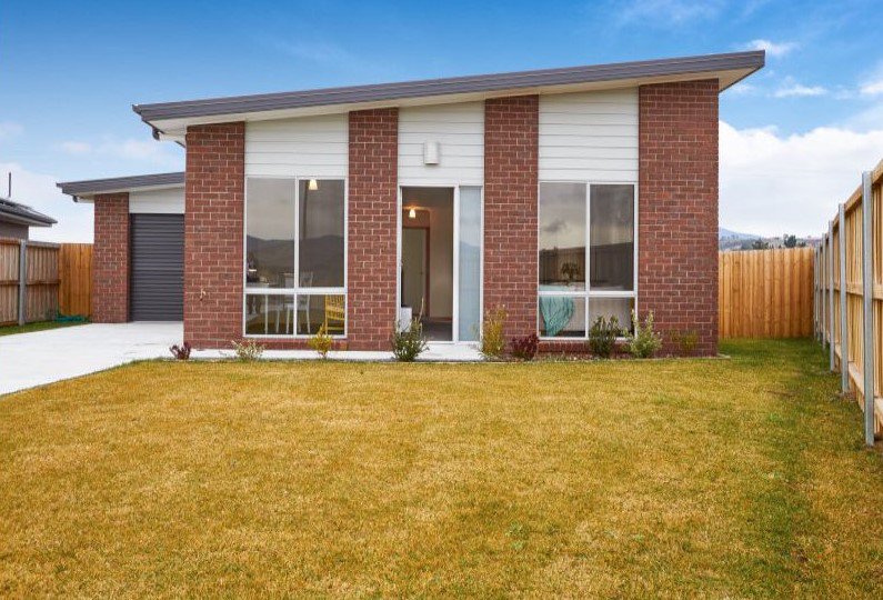 Photo - 19 Peronne Court, Brighton TAS 7030 - Image 1