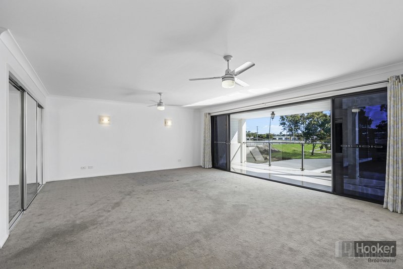 Photo - 19 Perry Place, Biggera Waters QLD 4216 - Image 7