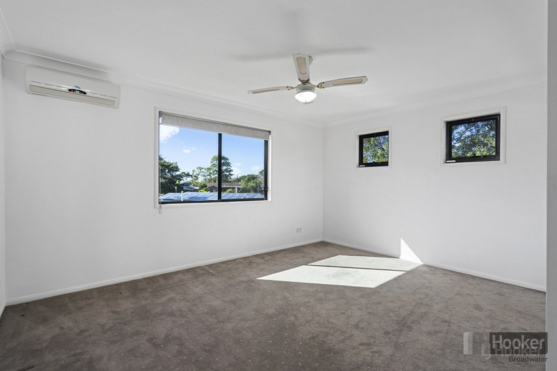 Photo - 19 Perry Place, Biggera Waters QLD 4216 - Image 10