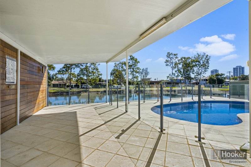 Photo - 19 Perry Place, Biggera Waters QLD 4216 - Image 14