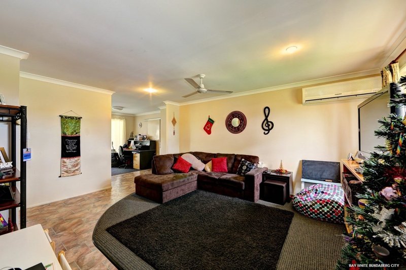 Photo - 19 Pettigrew Drive, Kalkie QLD 4670 - Image 5