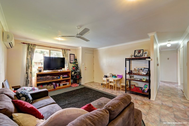 Photo - 19 Pettigrew Drive, Kalkie QLD 4670 - Image 6