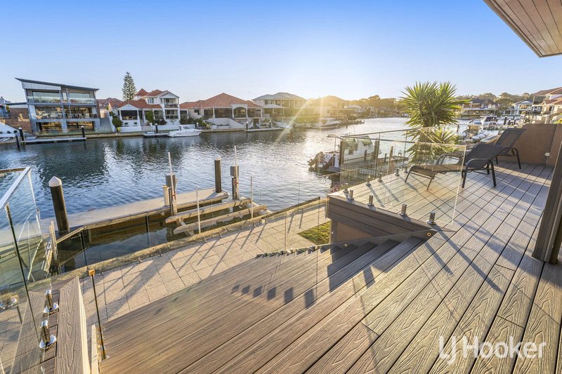 Photo - 19 Picaroon Place, Halls Head WA 6210 - Image 4