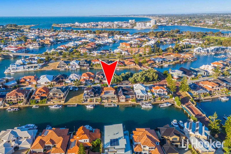 Photo - 19 Picaroon Place, Halls Head WA 6210 - Image 8