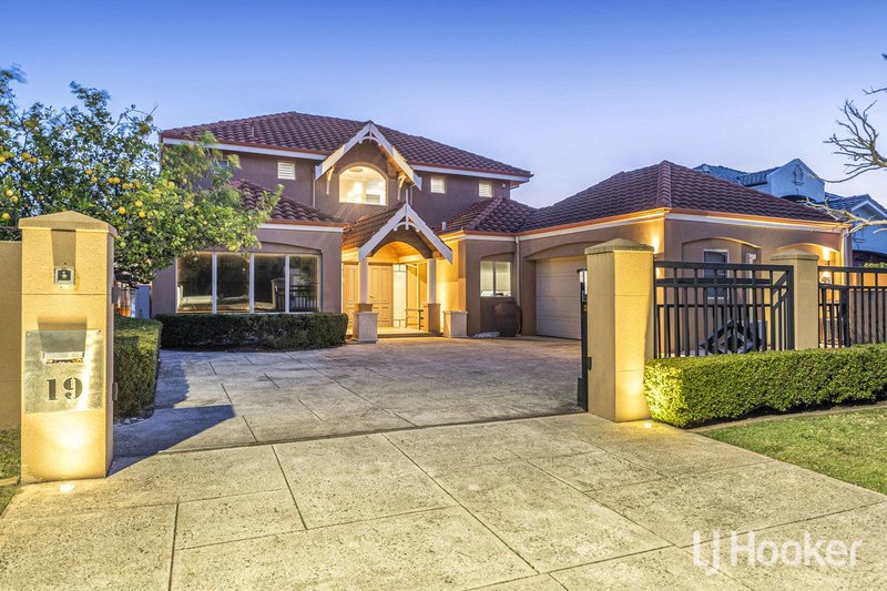 Photo - 19 Picaroon Place, Halls Head WA 6210 - Image 15