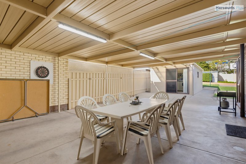Photo - 19 Pindee Street, Hallett Cove SA 5158 - Image 12