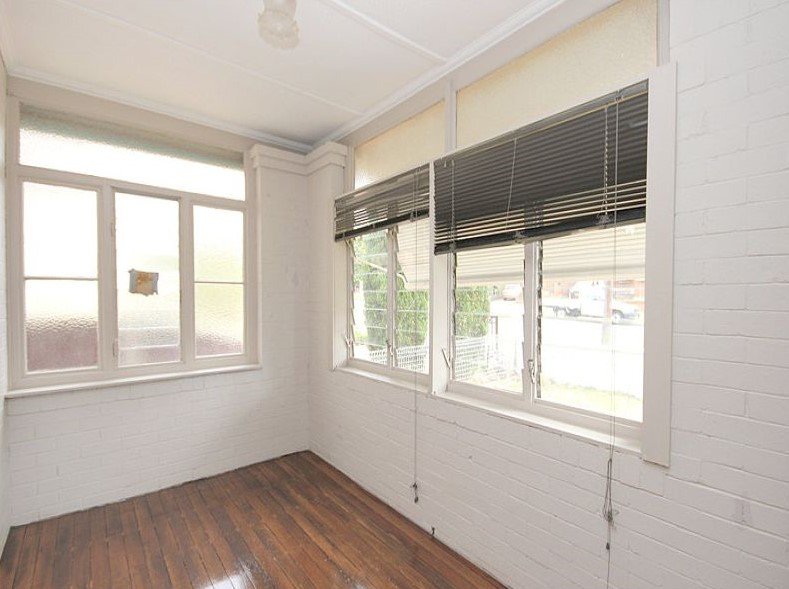 Photo - 19 Plant Street, Carlton NSW 2218 - Image 4