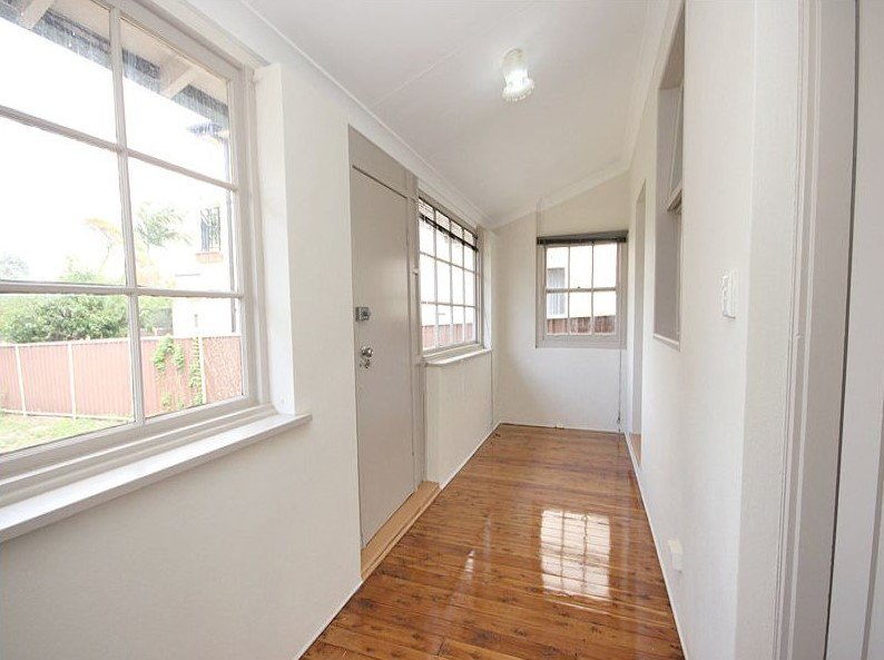 Photo - 19 Plant Street, Carlton NSW 2218 - Image 9