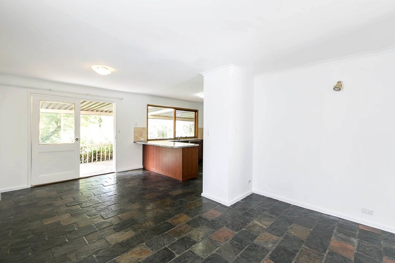 Photo - 19 Pocock Place, Reynella SA 5161 - Image 6