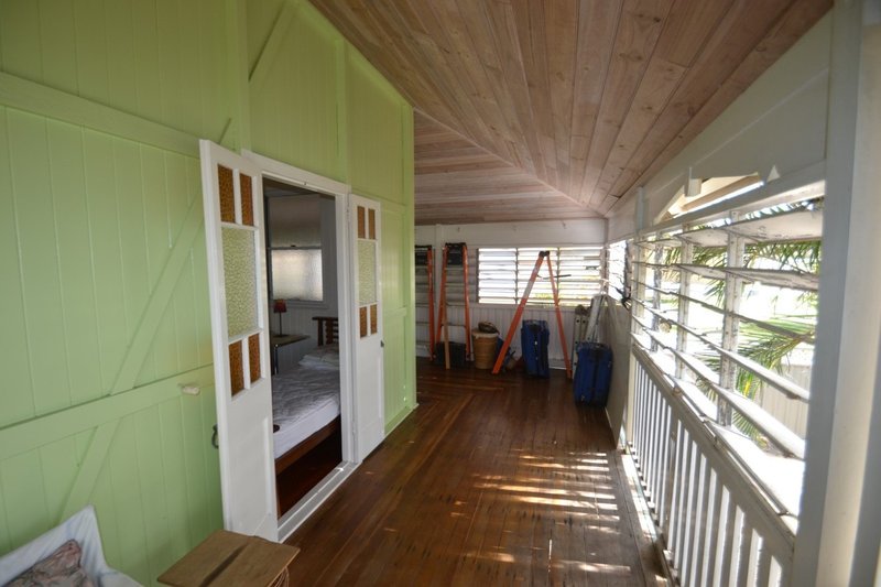 Photo - 19 Poole St , Bowen QLD 4805 - Image 4