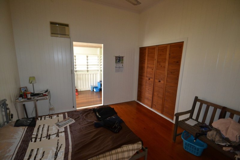 Photo - 19 Poole St , Bowen QLD 4805 - Image 6