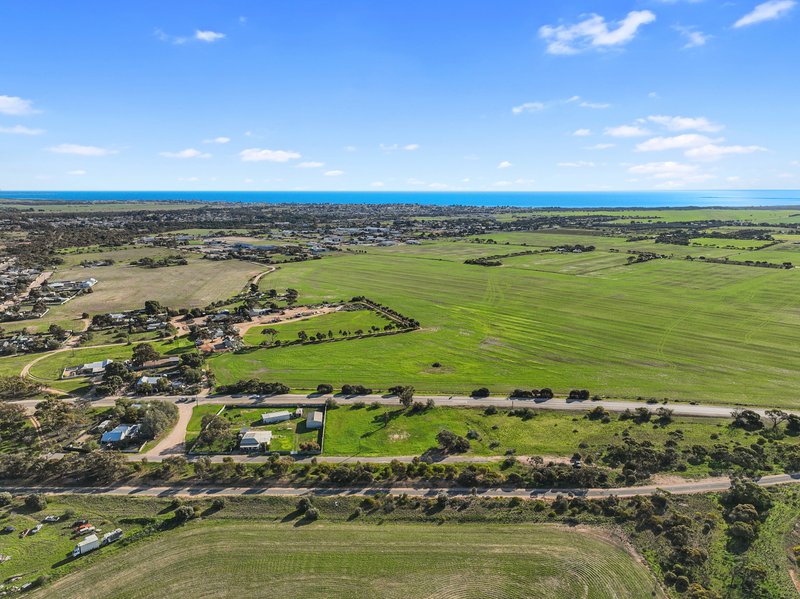 Photo - 19 Poona Road, Moonta SA 5558 - Image 12