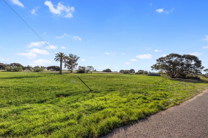 Photo - 19 Poona Road, Moonta SA 5558 - Image 17