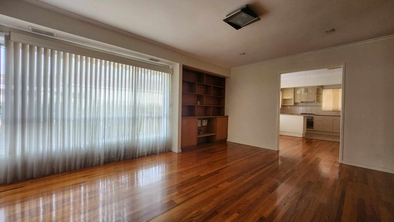 Photo - 19 Popes Road, Keysborough VIC 3173 - Image 2