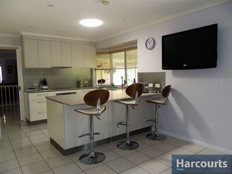 Photo - 19 Port Dr , Banksia Beach QLD 4507 - Image 5