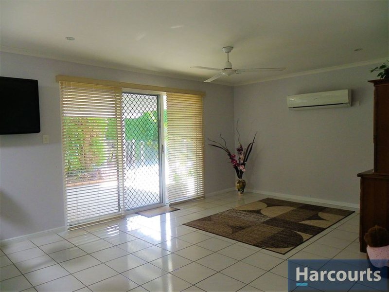 Photo - 19 Port Dr , Banksia Beach QLD 4507 - Image 8