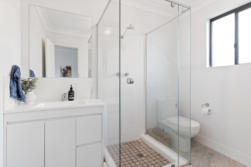 Photo - 19 Porteous Road, Sorrento WA 6020 - Image 27